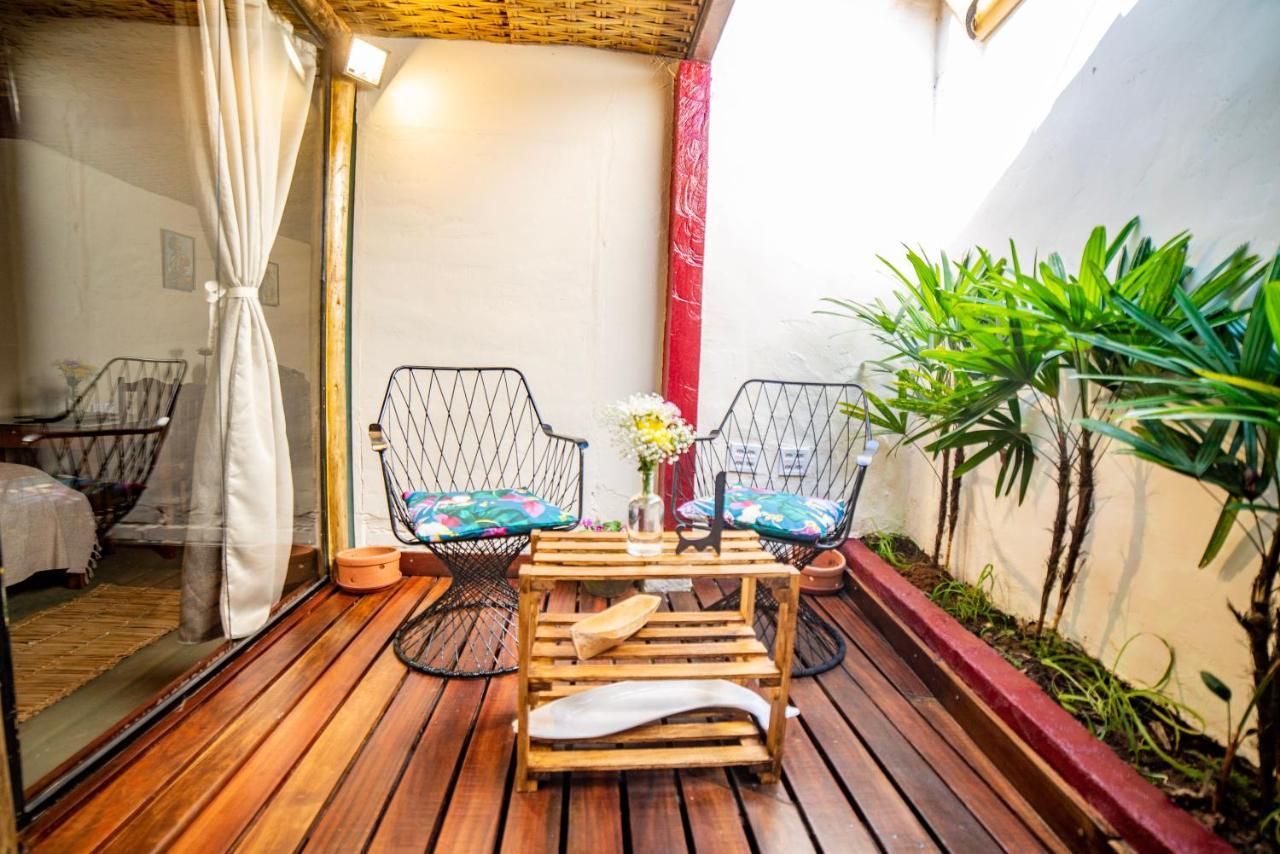 פאראטי Ferraria Guest House מראה חיצוני תמונה
