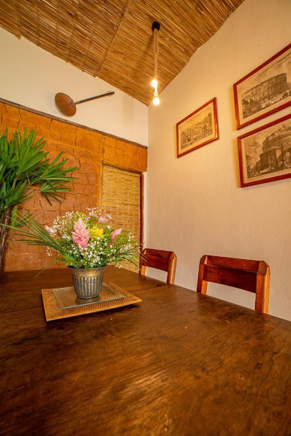 פאראטי Ferraria Guest House מראה חיצוני תמונה