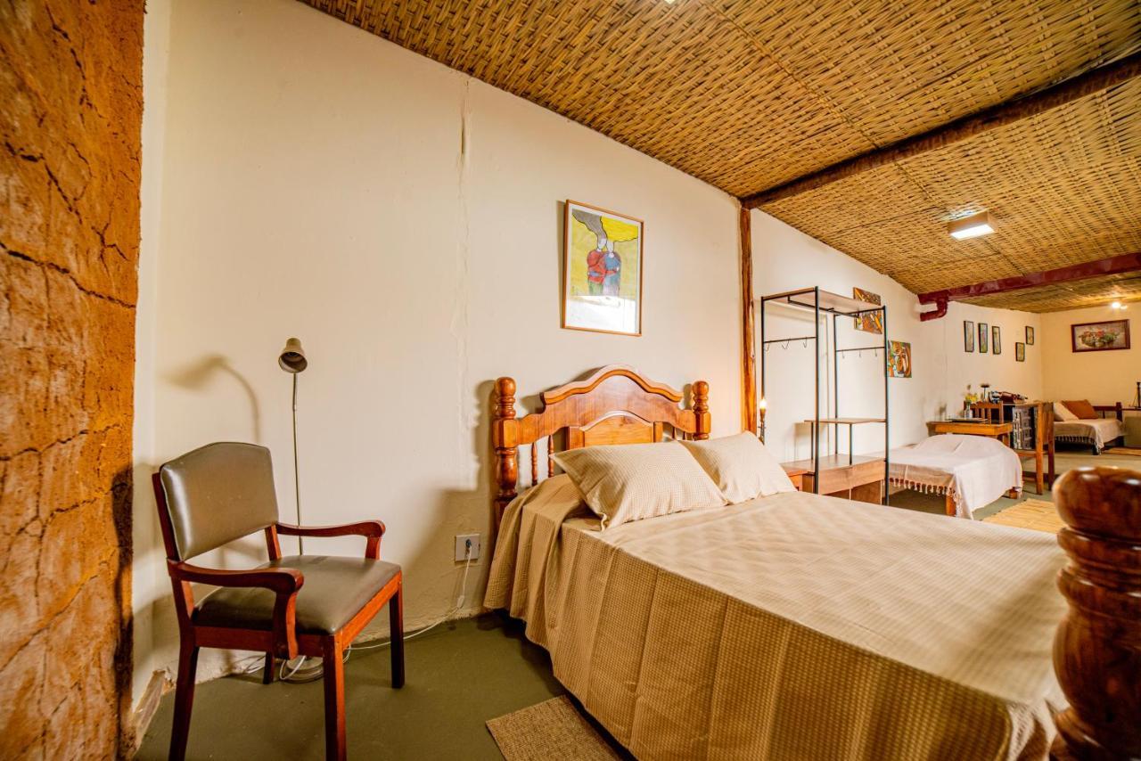 פאראטי Ferraria Guest House מראה חיצוני תמונה